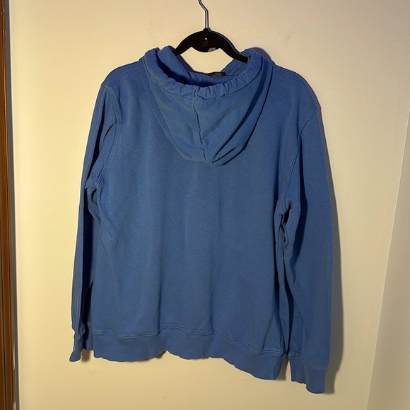The North Face - BLUE DRAWSTRING HOODIE - Picture 2 of 3